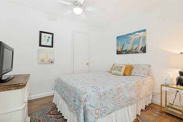 101 Veterans Lane, Gun Barrel City, TX 75156