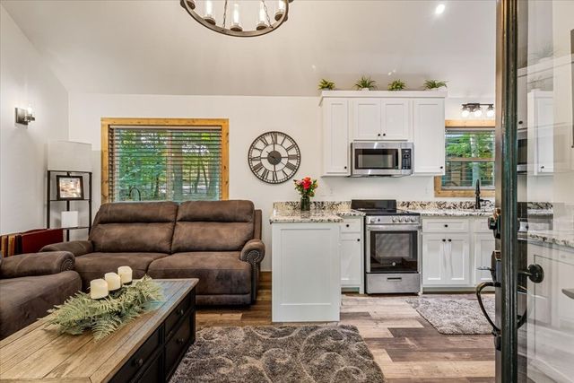 27 Village Way, Blairsville, GA 30512