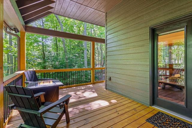 27 Village Way, Blairsville, GA 30512