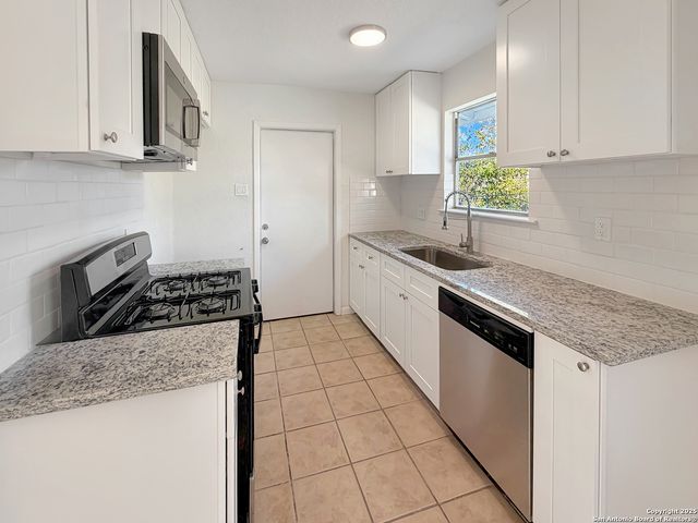 6231 Haven Valley, San Antonio, TX 78242