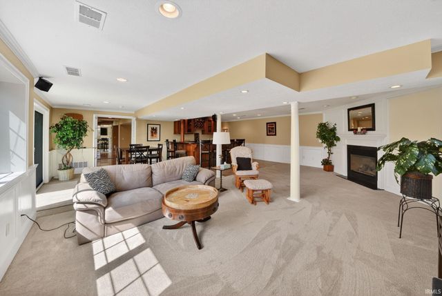 15598 Bennington Place, Granger, IN 46530