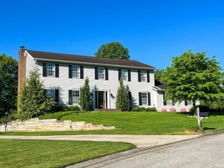 15598 Bennington Place, Granger, IN 46530