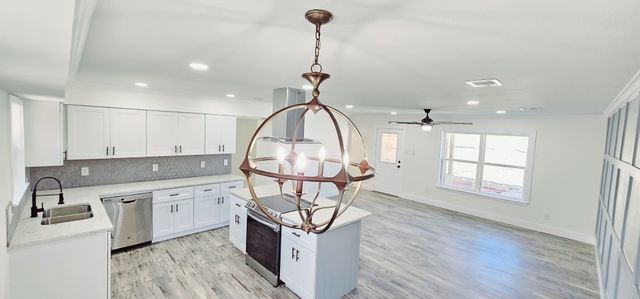 1612 Lynn Haven Avenue, Dallas, TX 75216