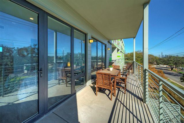 4004 Banister LN 207, Austin, TX 78704