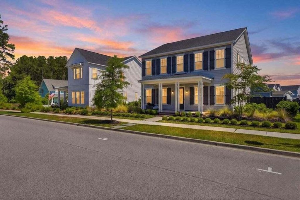 510 Foxtail Park Street, Summerville, SC 29486
