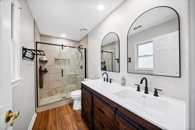 1706 Hazelwood Rd, Clarksville, TN 37042