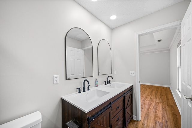 1706 Hazelwood Rd, Clarksville, TN 37042