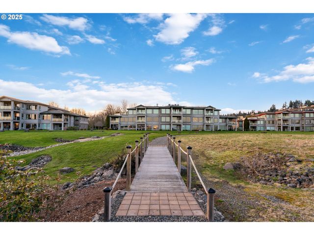 5421 Se SCENIC Ln 101, Vancouver, WA 98661