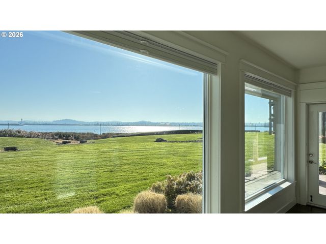 5421 Se SCENIC Ln 101, Vancouver, WA 98661