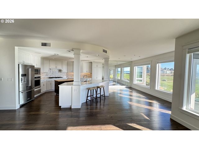 5421 Se SCENIC Ln 101, Vancouver, WA 98661