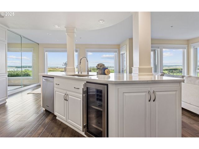 5421 Se SCENIC Ln 101, Vancouver, WA 98661