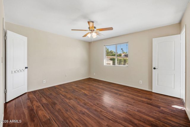 2543 E MERCER Lane, Phoenix, AZ 85028