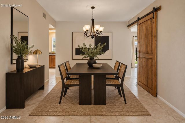 2543 E MERCER Lane, Phoenix, AZ 85028