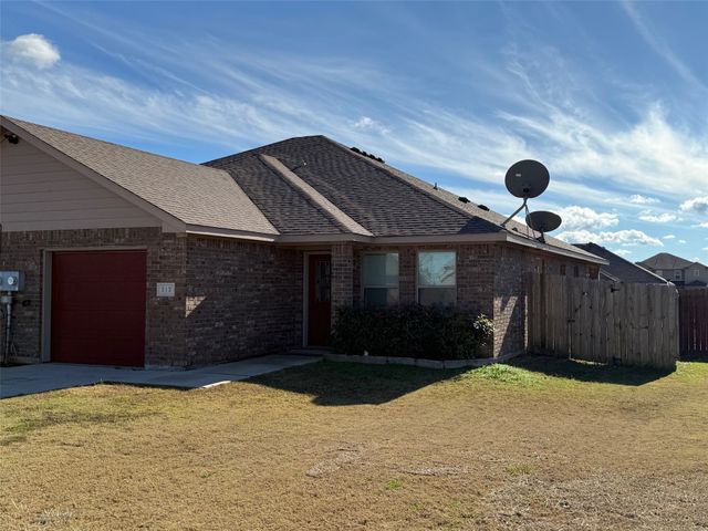 513 Wood Drive, Gunter, TX 75058