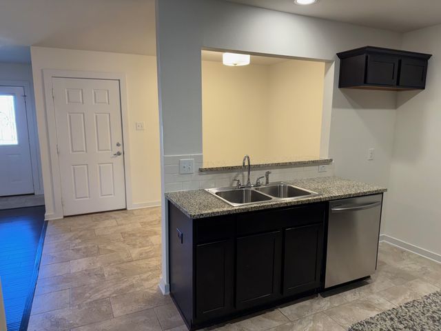 513 Wood Drive, Gunter, TX 75058