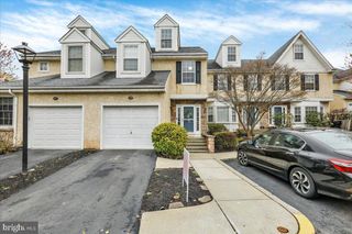 1302 COVENTRY POINTE LN #1302, Pottstown, PA 19465
