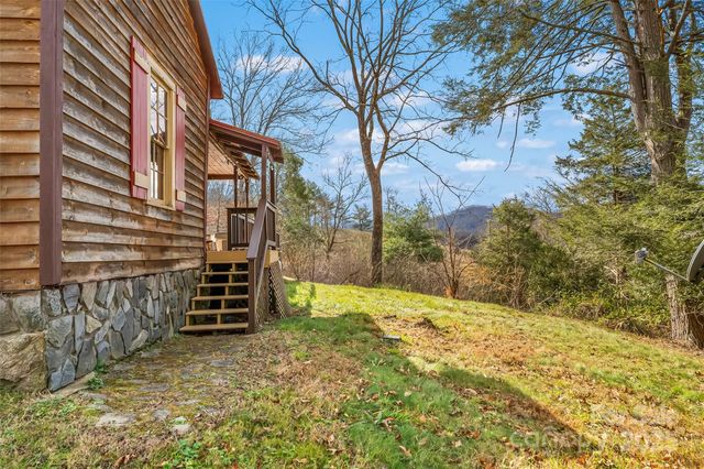 1240 Ferguson Cove Loop, Clyde, NC 28721