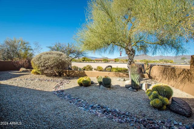 8502 E CAVE CREEK Road 10, Carefree, AZ 85377
