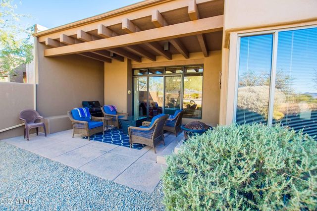 8502 E CAVE CREEK Road 10, Carefree, AZ 85377