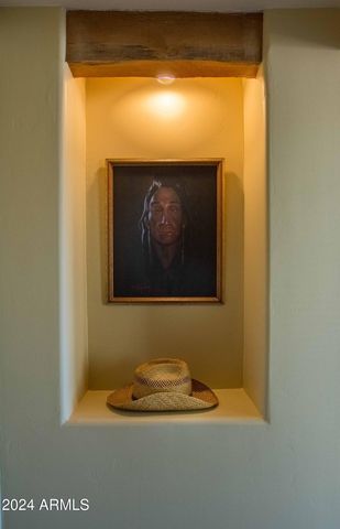 8502 E CAVE CREEK Road 10, Carefree, AZ 85377