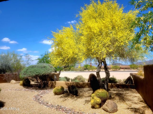 8502 E CAVE CREEK Road 10, Carefree, AZ 85377