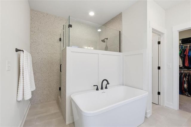 7614 N Skiles Avenue, Kansas City, MO 64158