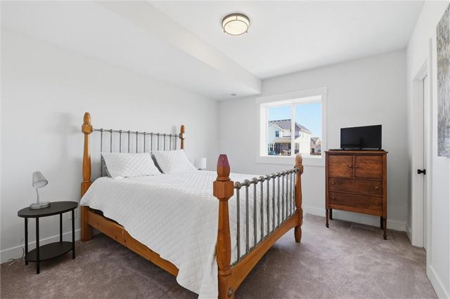 7614 N Skiles Avenue, Kansas City, MO 64158