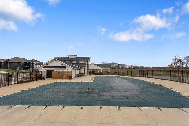 7614 N Skiles Avenue, Kansas City, MO 64158