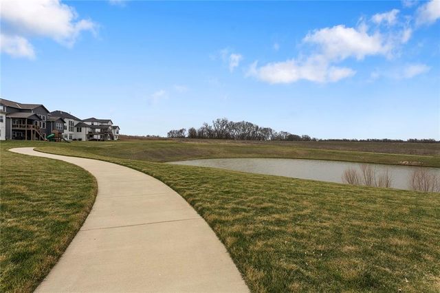 7614 N Skiles Avenue, Kansas City, MO 64158