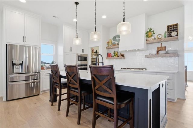 7614 N Skiles Avenue, Kansas City, MO 64158