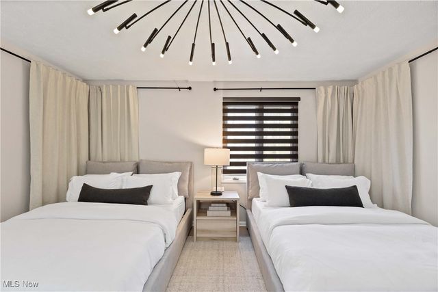 2925 Mill Gate Drive, Willoughby Hills, OH 44094