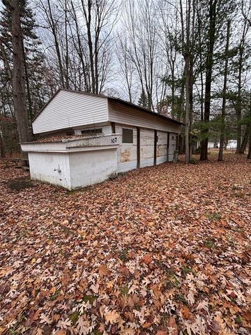 107 Highland Drive, Roscommon, MI 48653