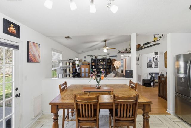 208 Rabbit Run Road, Georgetown, KY 40324