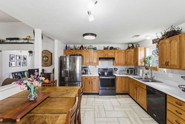 208 Rabbit Run Road, Georgetown, KY 40324