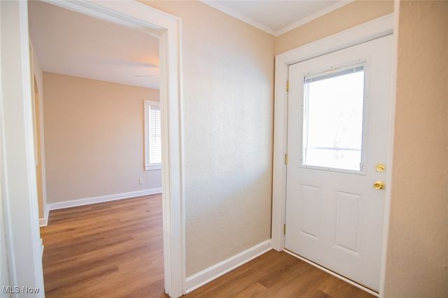 900 21st Street, Vienna, WV 26105