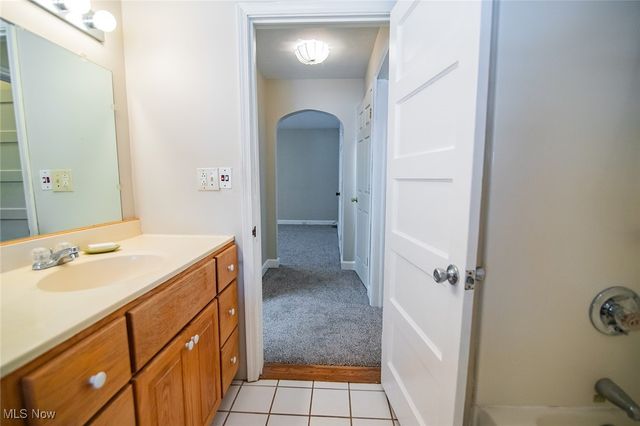 900 21st Street, Vienna, WV 26105