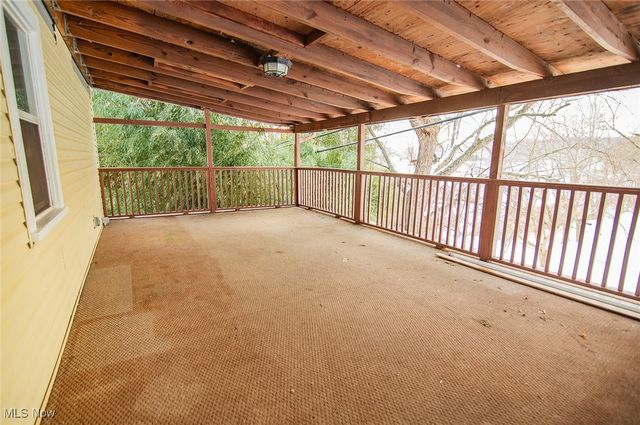 900 21st Street, Vienna, WV 26105