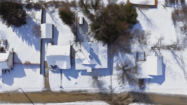 900 21st Street, Vienna, WV 26105