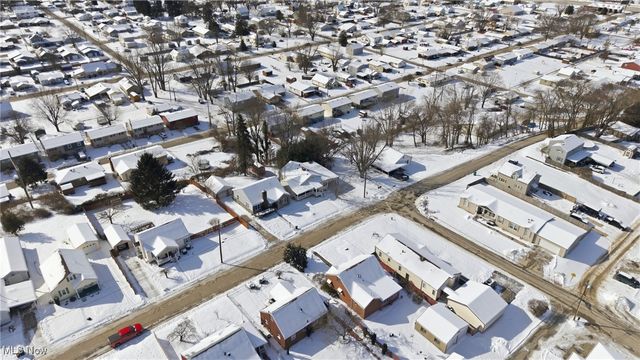 900 21st Street, Vienna, WV 26105