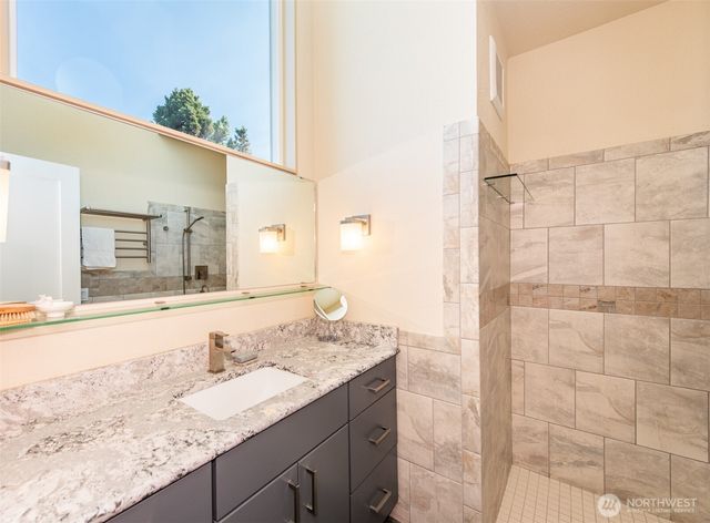 2507 S Peabody Street, Port Angeles, WA 98362