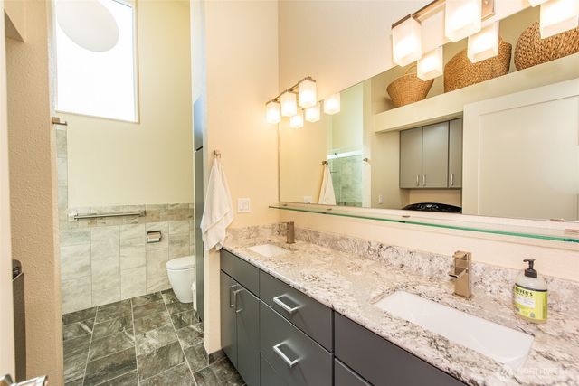 2507 S Peabody Street, Port Angeles, WA 98362