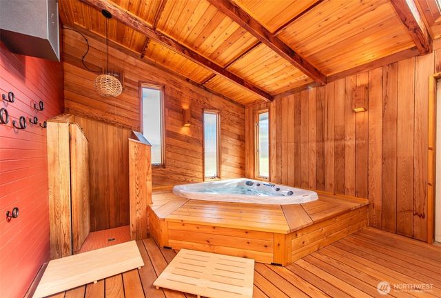 2507 S Peabody Street, Port Angeles, WA 98362