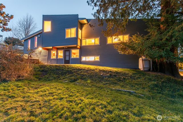 2507 S Peabody Street, Port Angeles, WA 98362