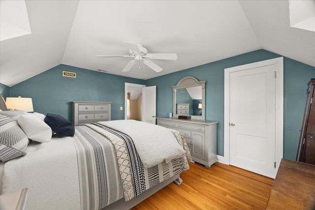 749 High St, Fall River, MA 02720