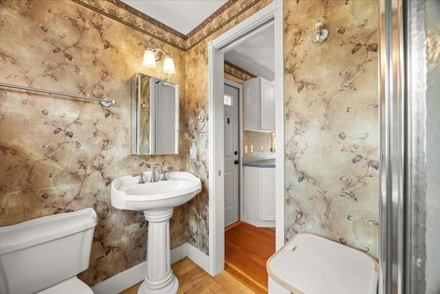 749 High St, Fall River, MA 02720