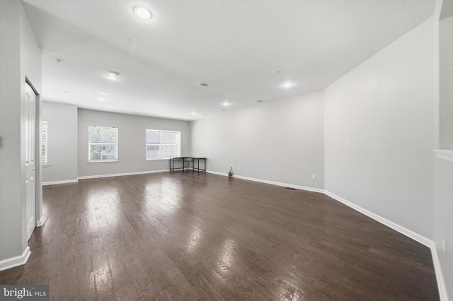501 S TWIN LAKES BLVD, Newark, DE 19711