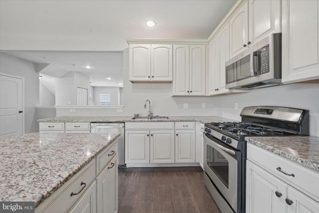 501 S TWIN LAKES BLVD, Newark, DE 19711