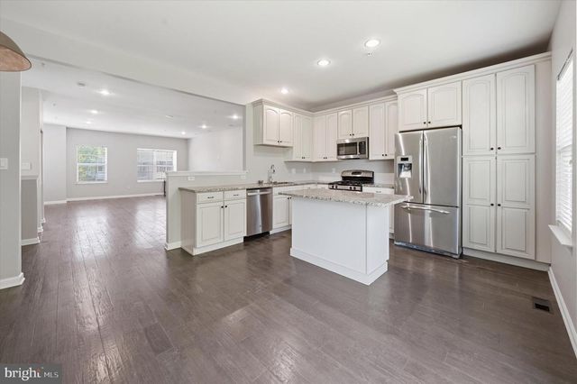 501 S TWIN LAKES BLVD, Newark, DE 19711