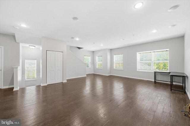 501 S TWIN LAKES BLVD, Newark, DE 19711