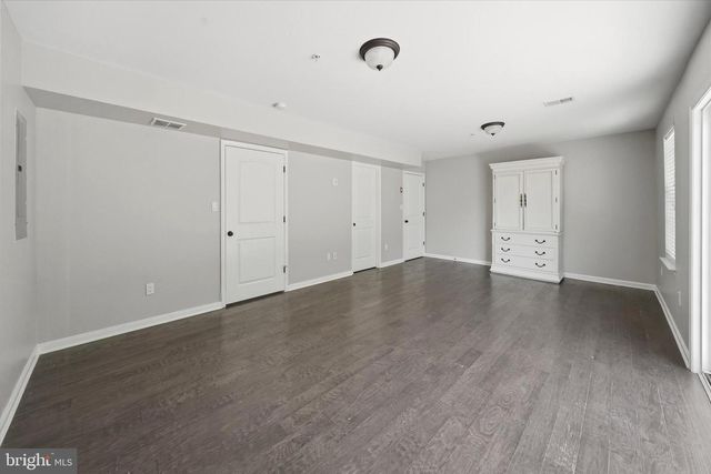 501 S TWIN LAKES BLVD, Newark, DE 19711